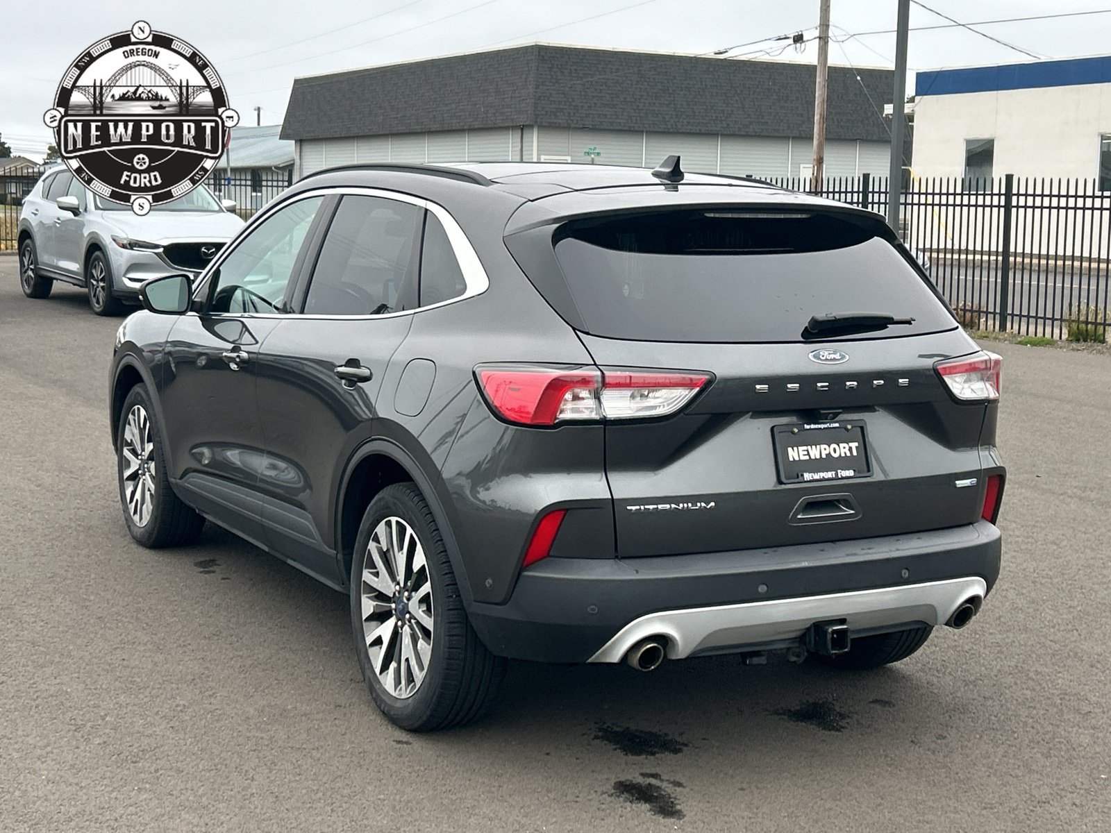 Certified 2020 Ford Escape Titanium AWD/4WD image 6