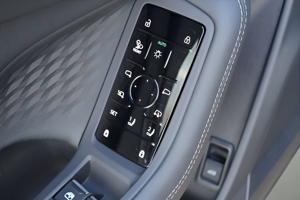 New 2026 Audi A6 Prestige AWD/4WD image 10