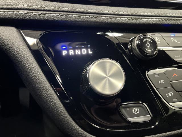 New 2026 Chrysler Pacifica Select w/ S Appearance Package image 20