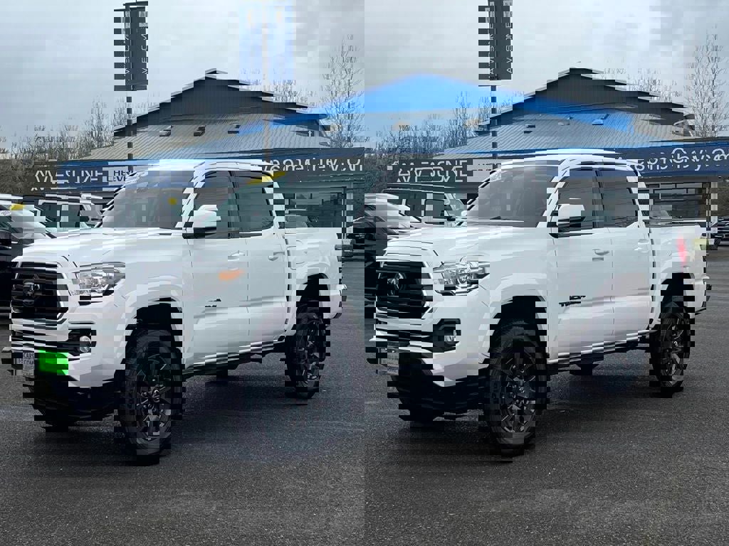 Used 2023 Toyota Tacoma SR5 image 2