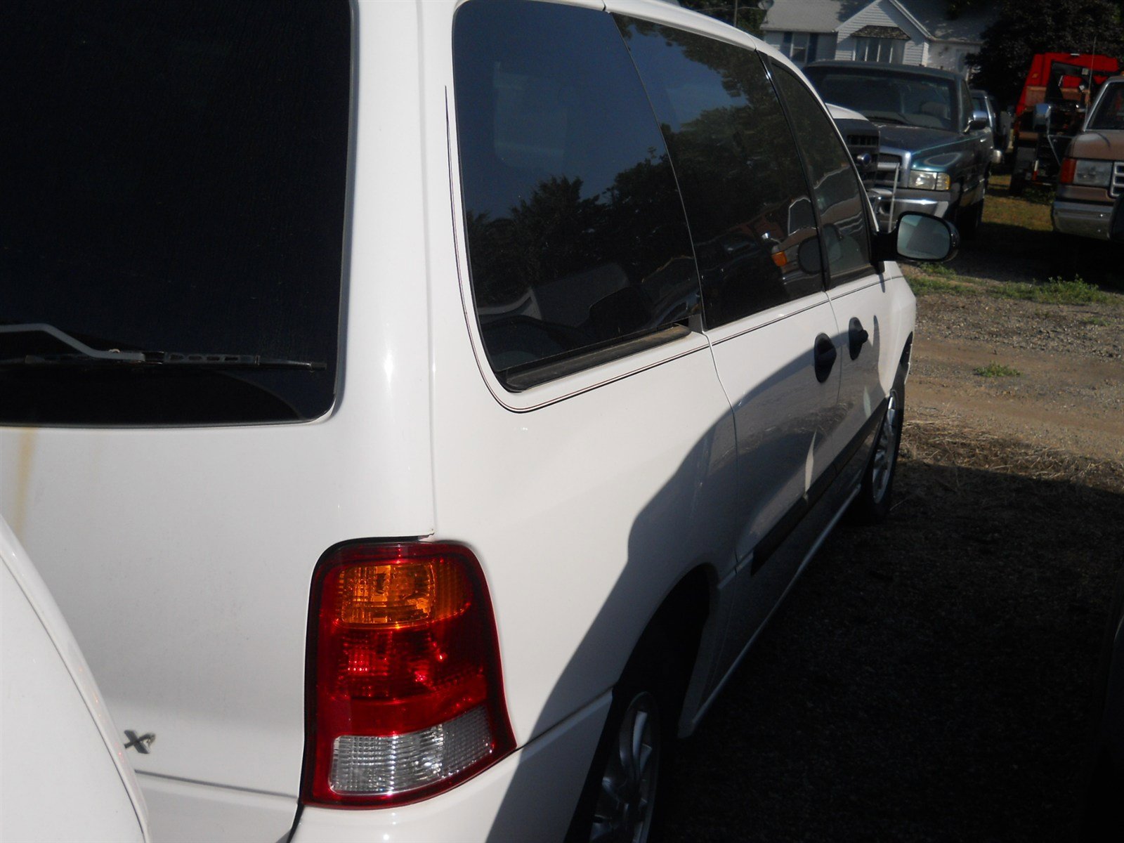 Used 2003 Ford Windstar LX image 6