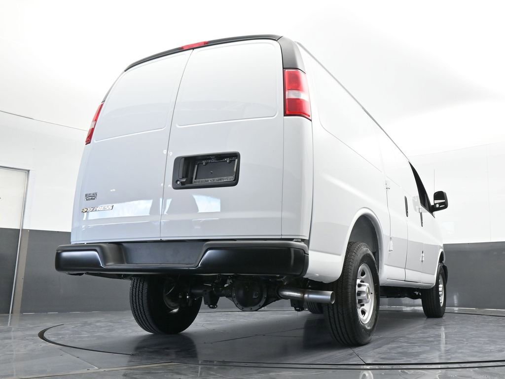 New 2025 Chevrolet Express 2500 w/ Driver Convenience Package image 55