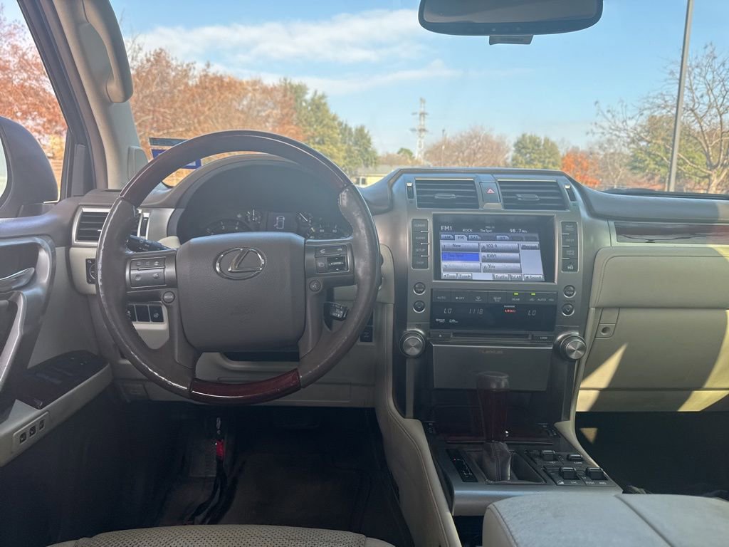 Used 2013 Lexus GX 460 Premium image 9