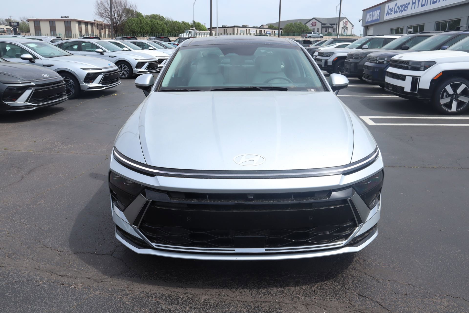 New 2026 Hyundai Sonata Limited FWD image 9