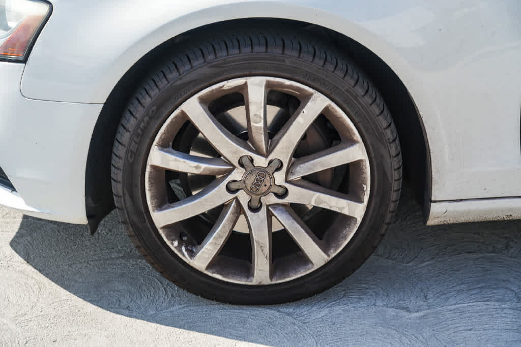 Used 2013 Audi A4 2.0T Premium Plus w/ Premium Plus Pkg FWD image 5