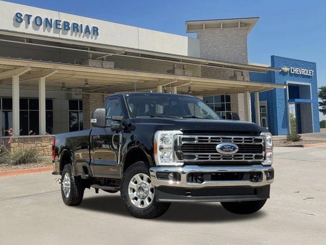 Used 2023 Ford F250 XLT w/ 360-Degree Camera Package AWD/4WD image 2