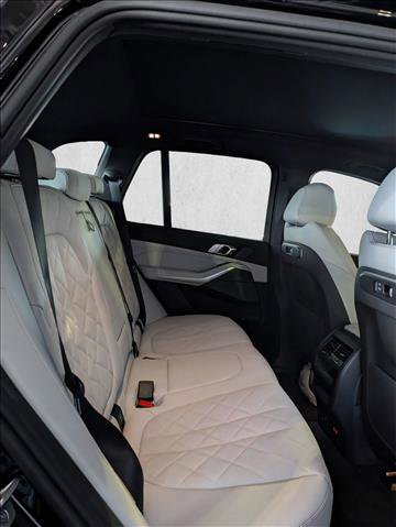 New 2026 BMW X5 xDrive50e w/ M Sport Package image 18