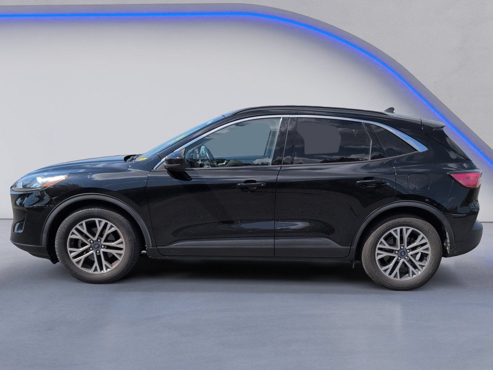 Used 2020 Ford Escape SEL FWD image 5