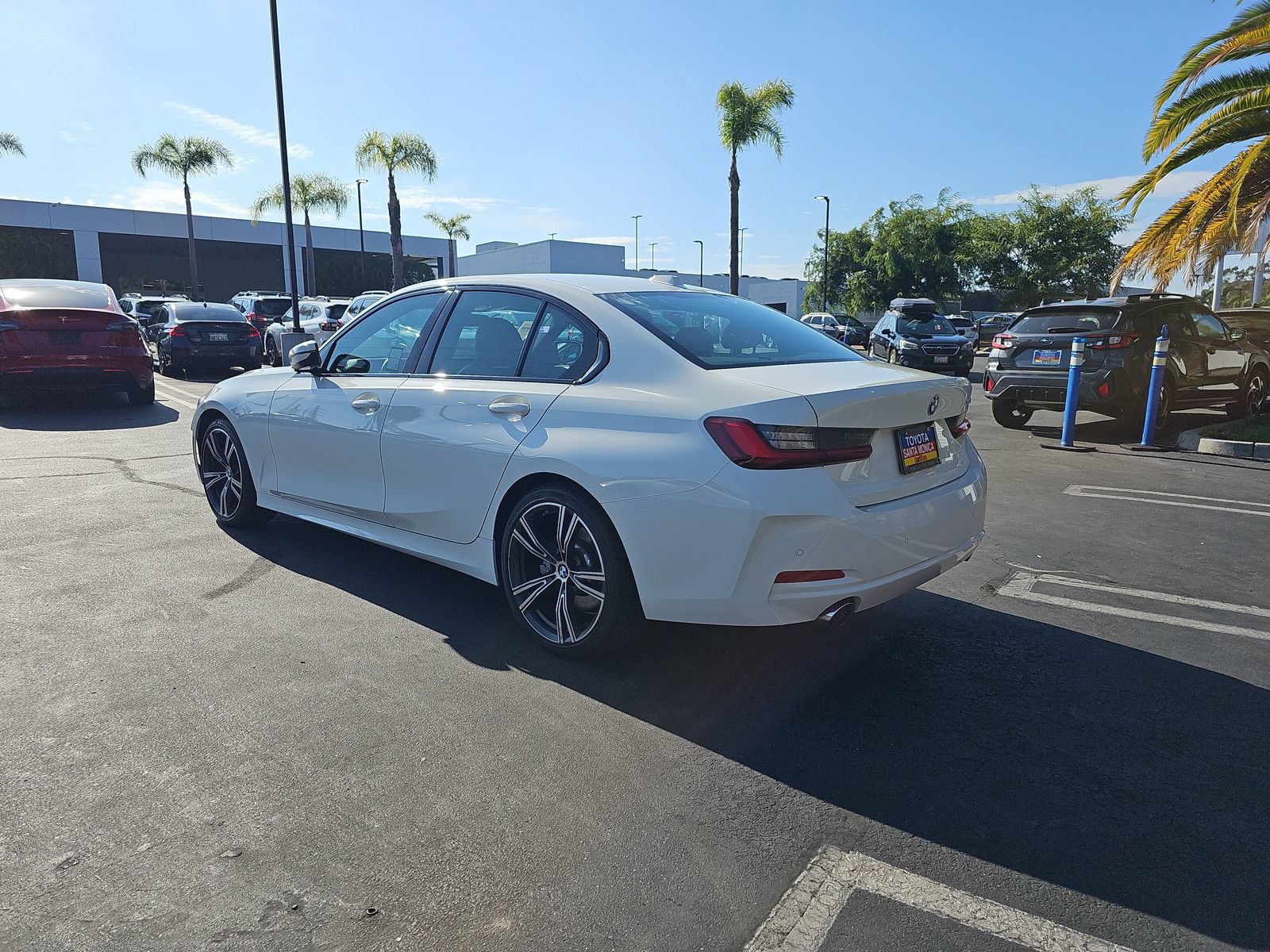 Used 2023 BMW 330i Sedan w/ Driving Assistance Package RWD image 5
