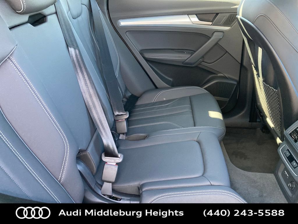 Certified 2024 Audi Q5 2.0T Premium Plus w/ Premium Plus Package image 37