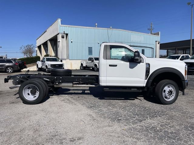 New 2026 Ford F550 4x4 Regular Cab Super Duty image 2