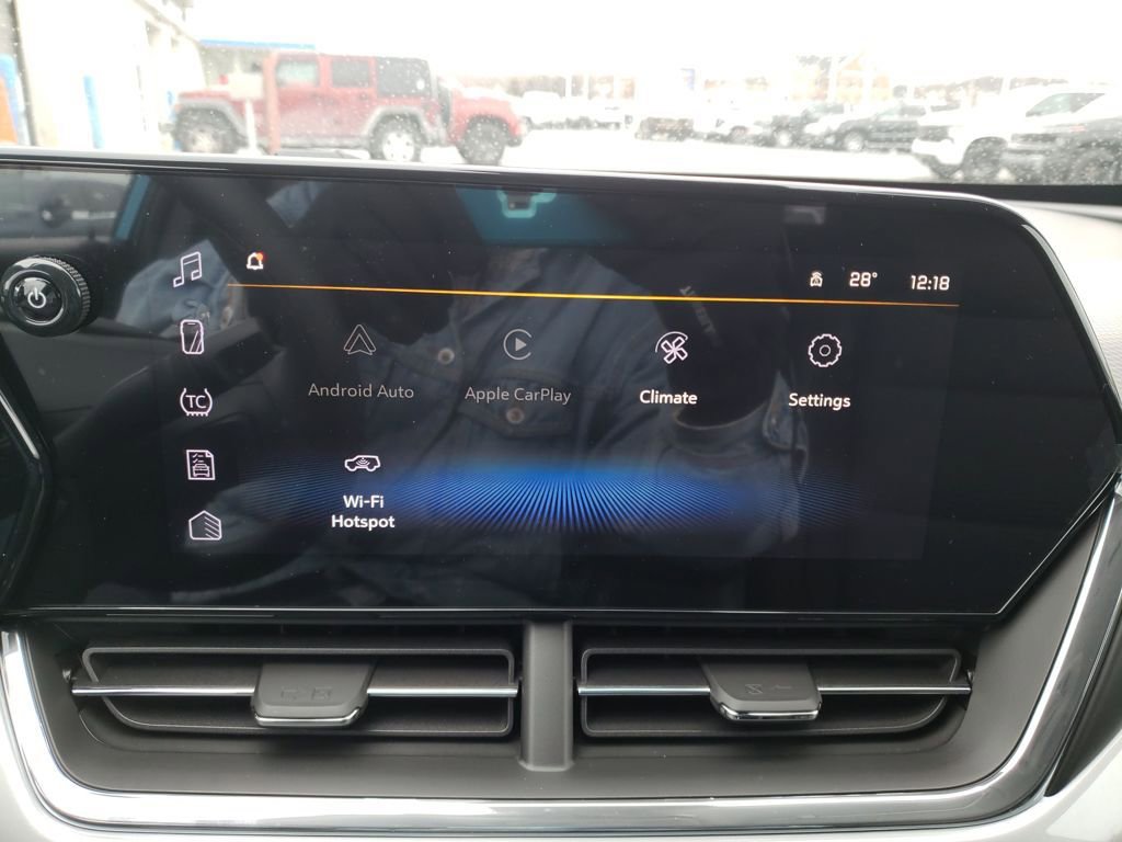 New 2026 Chevrolet Trax LT image 17