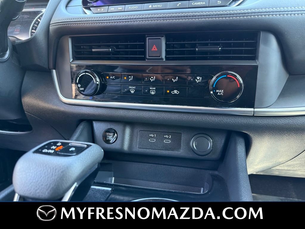 Used 2024 Nissan Rogue S FWD image 28