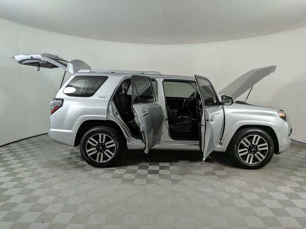 Used 2014 Toyota 4Runner Limited RWD image 9