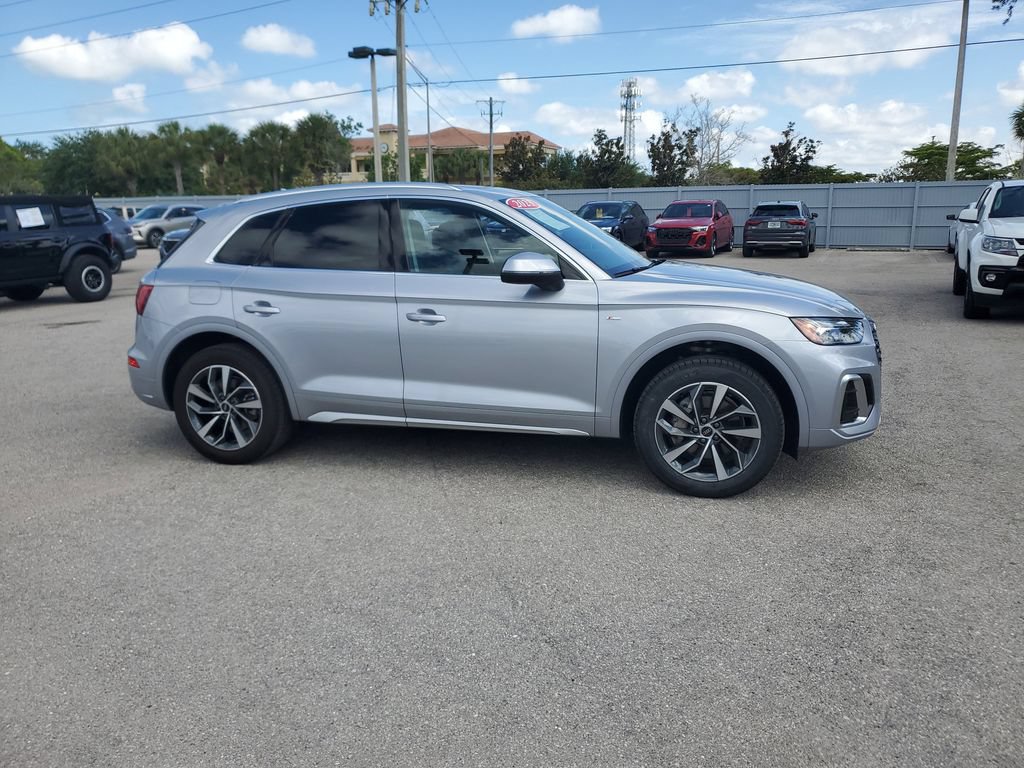 Certified 2023 Audi Q5 2.0T Premium Plus AWD/4WD image 4