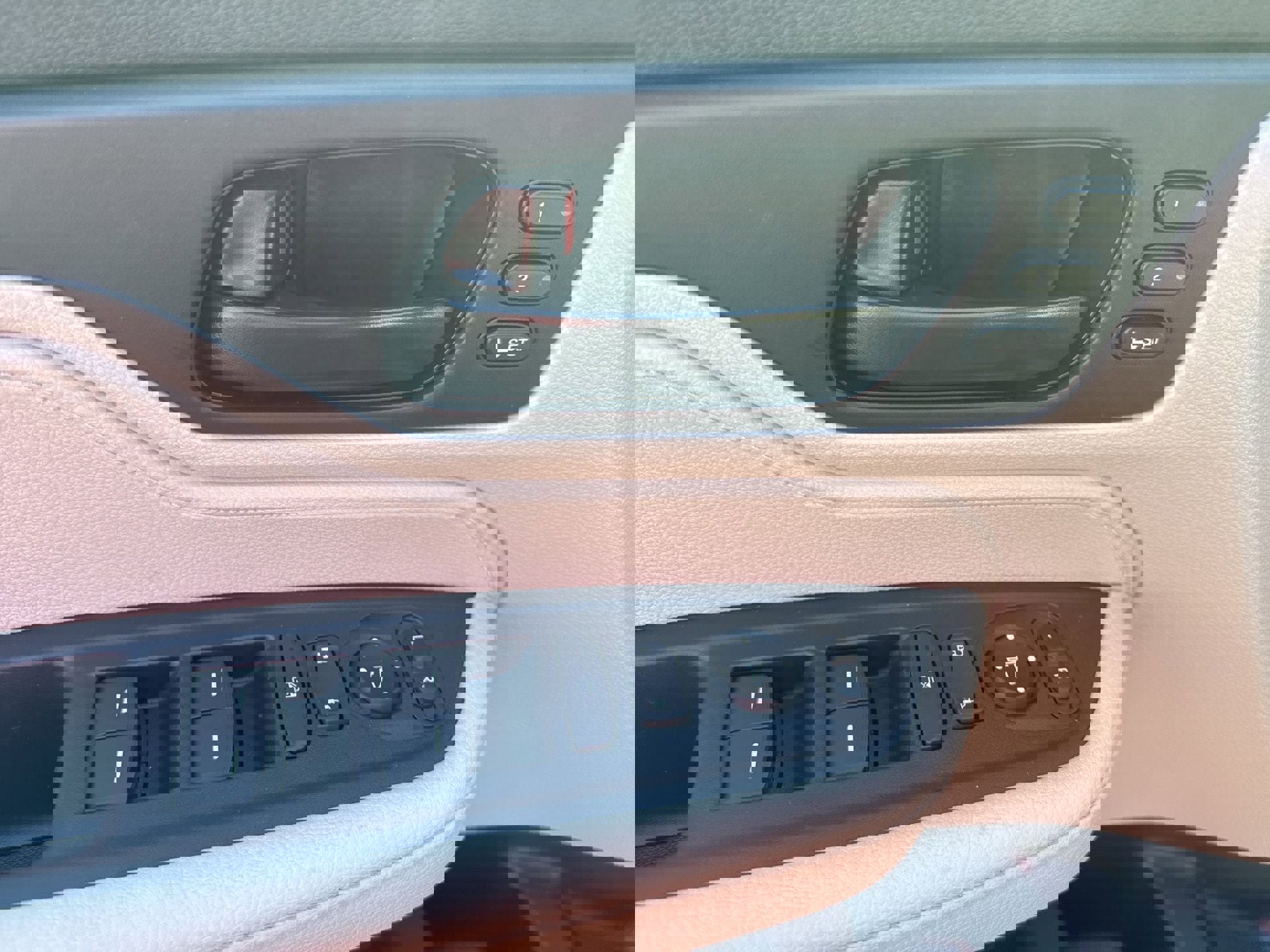 New 2026 Honda Odyssey EX-L image 25