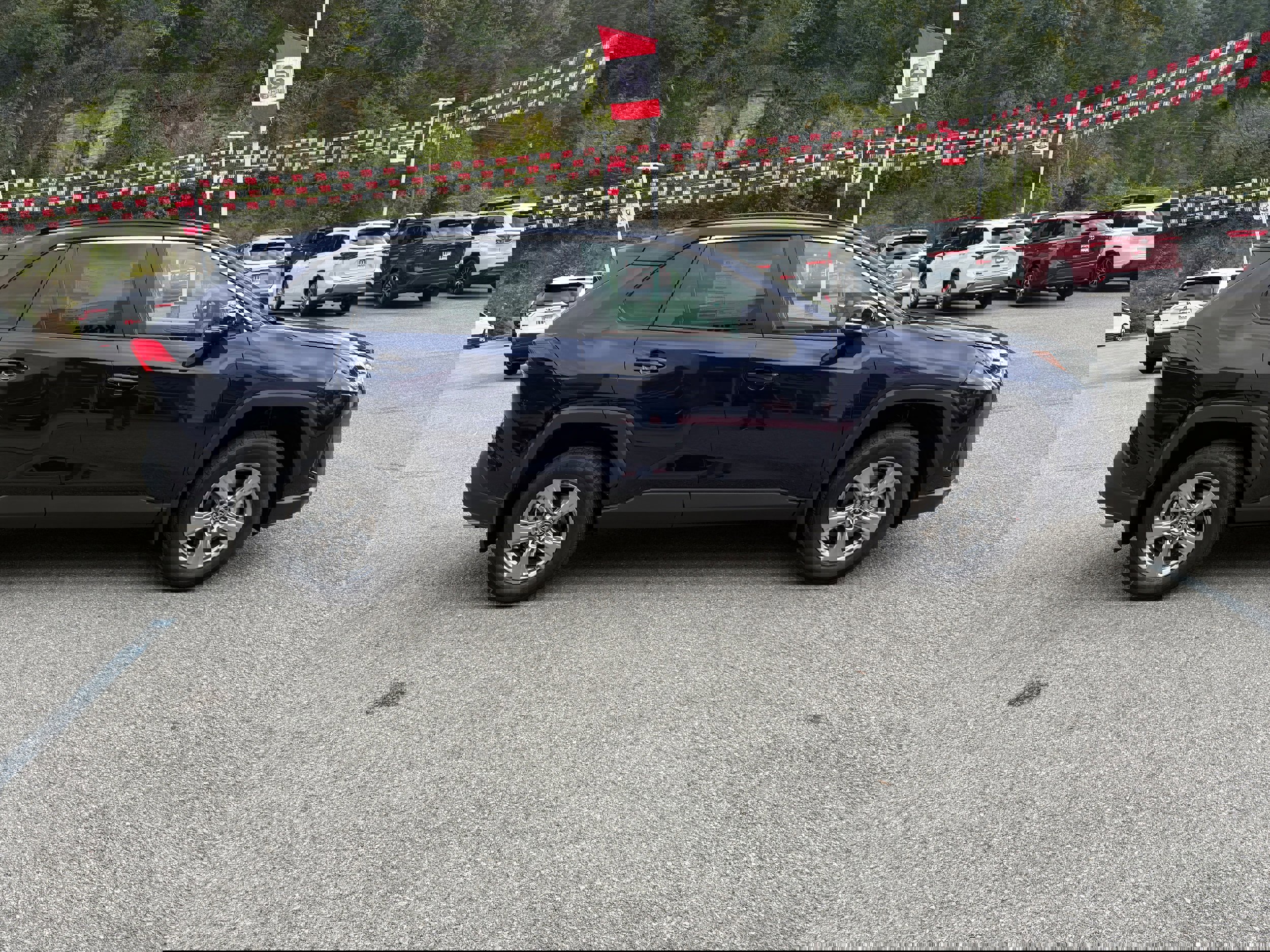 New 2025 Toyota RAV4 XLE image 6