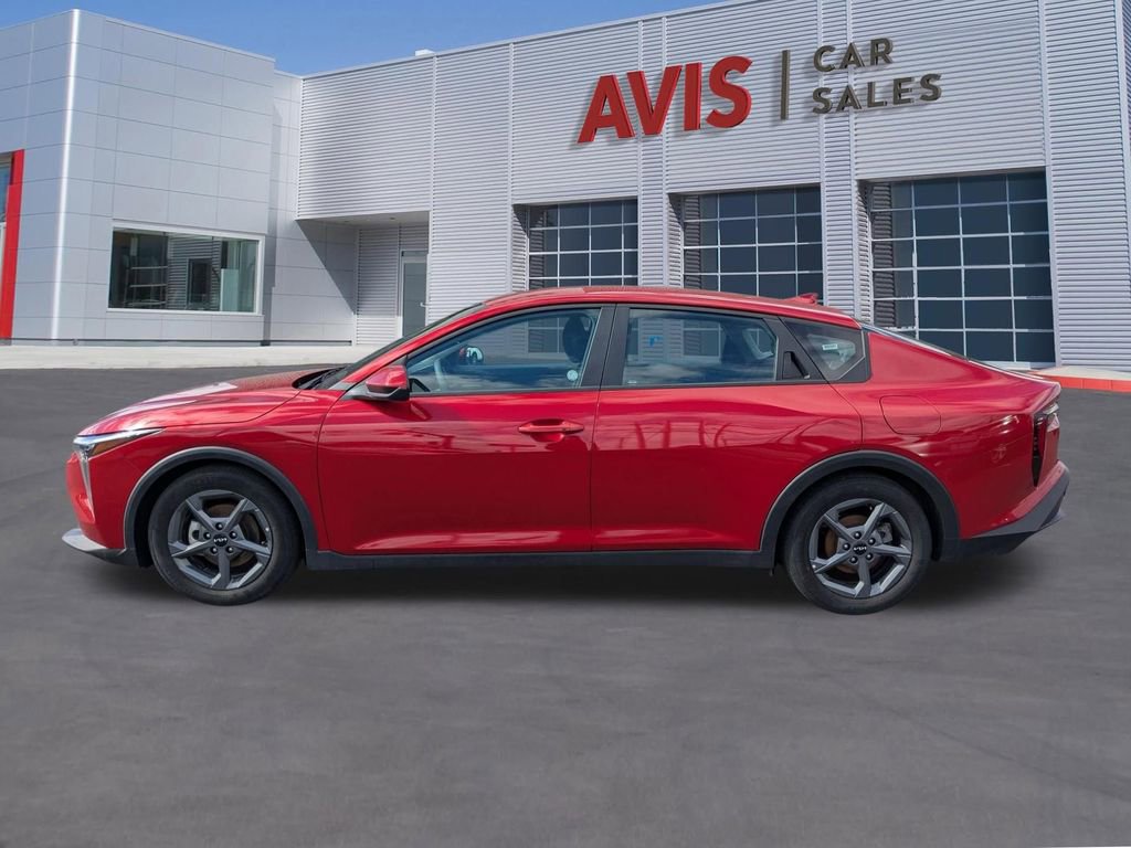 Used 2025 Kia K4 LXS image 10