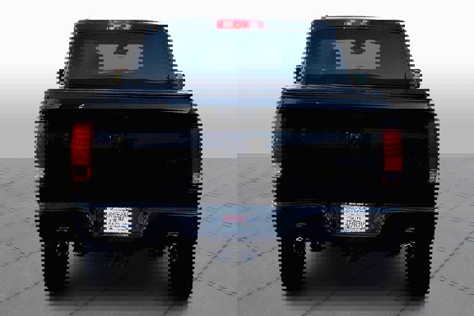 Used 2014 RAM 1500 Express w/ Black Ram 1500 Express Group image 3