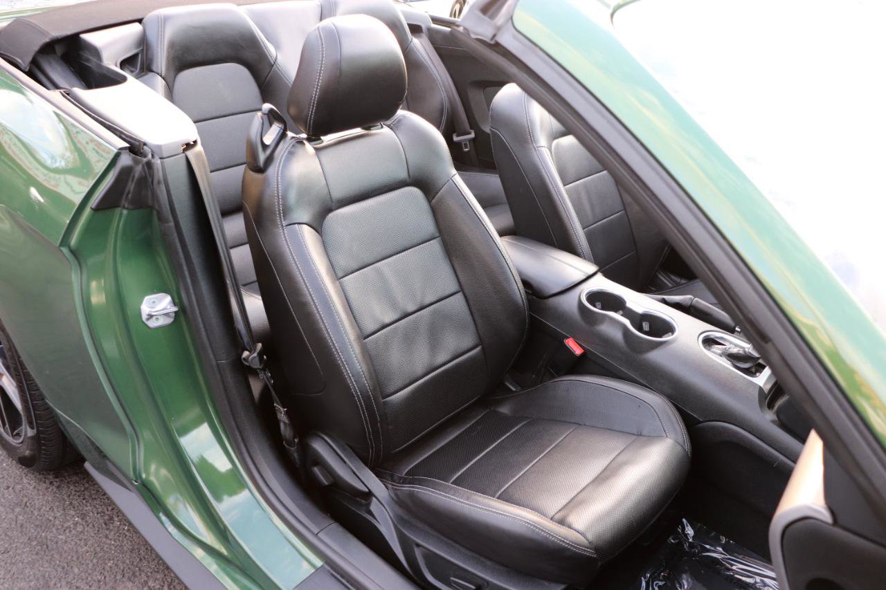 Used 2023 Ford Mustang Premium image 15