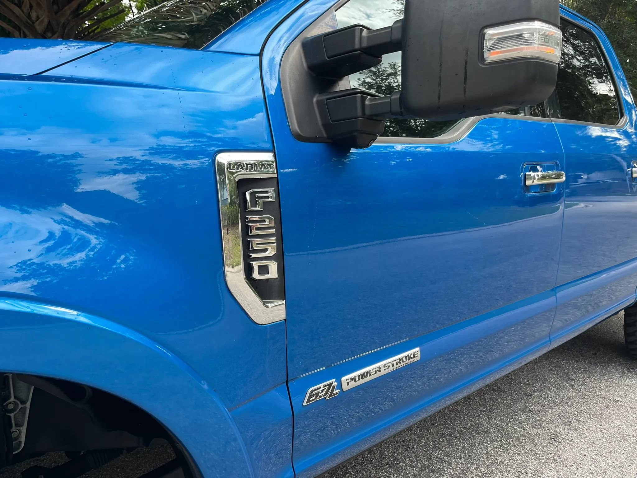 Used 2021 Ford F250 Lariat w/ Tremor Off-Road Package AWD/4WD image 11