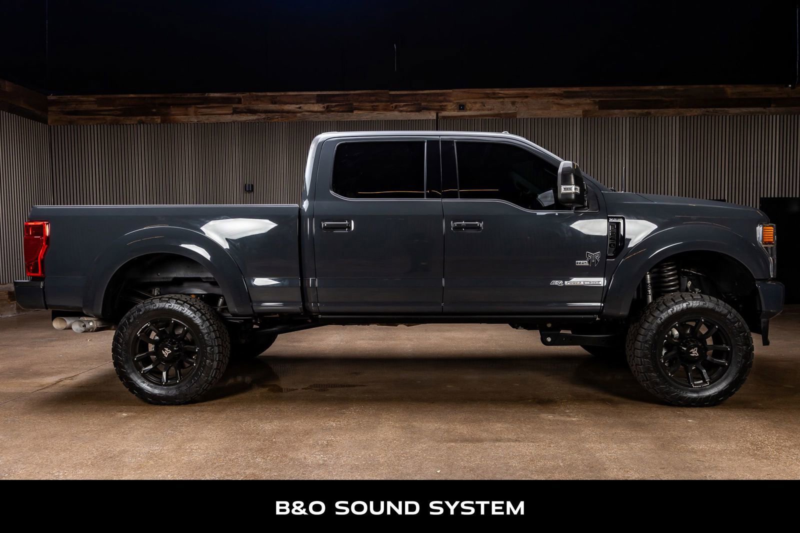 Used 2021 Ford F250 Lariat w/ Lariat Ultimate Package image 10