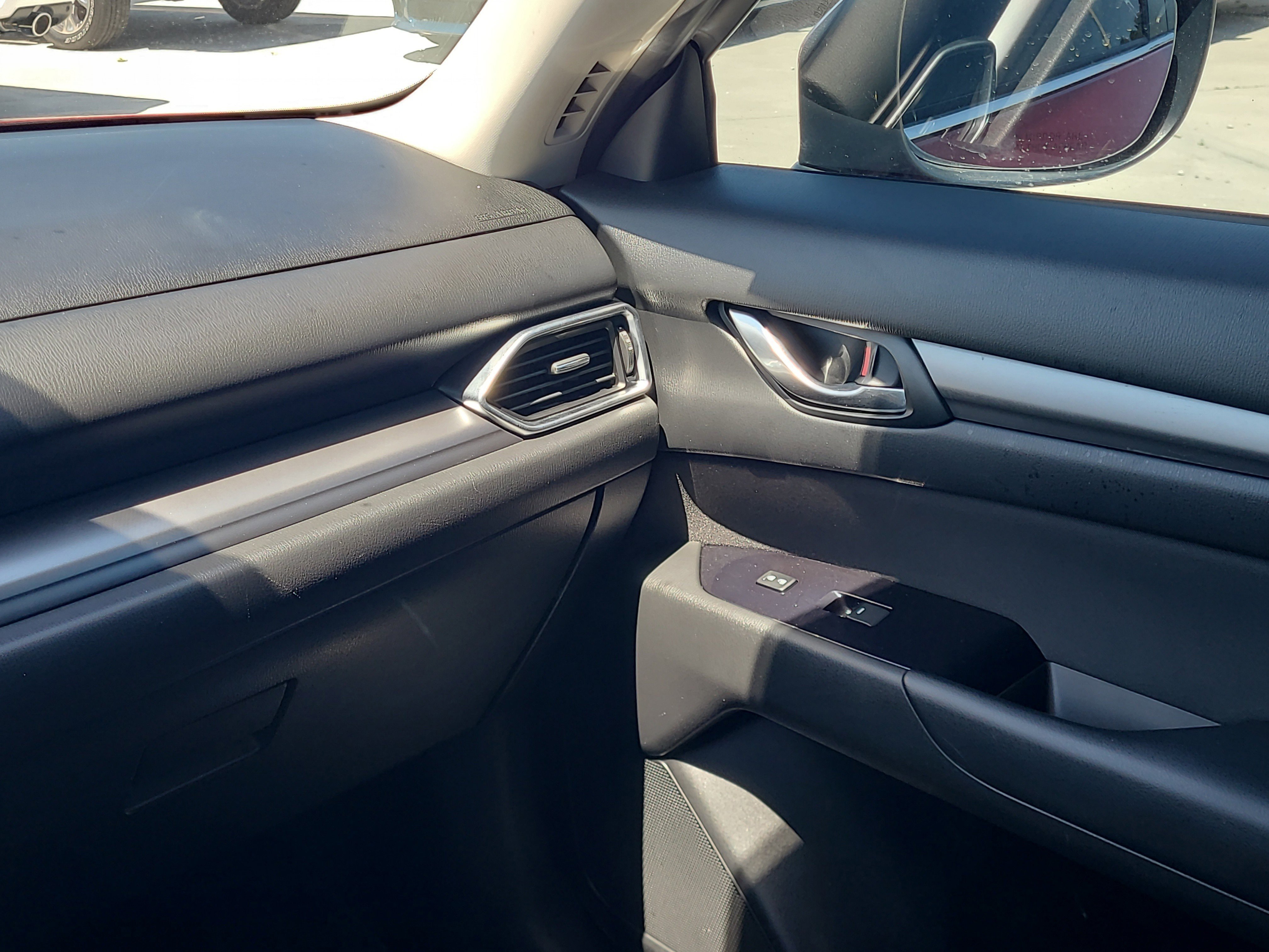 Used 2019 MAZDA CX-5 Sport w/ I-ACTIVSENSE Package FWD image 18