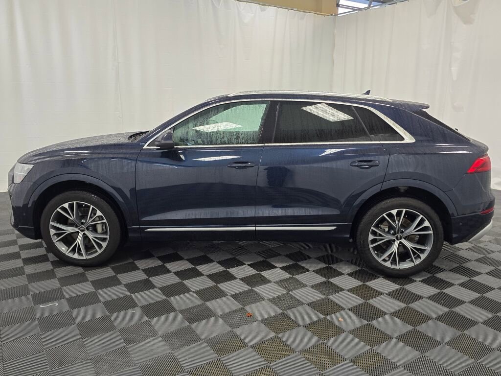 Certified 2025 Audi Q8 Premium Plus w/ Premium Plus Package image 3
