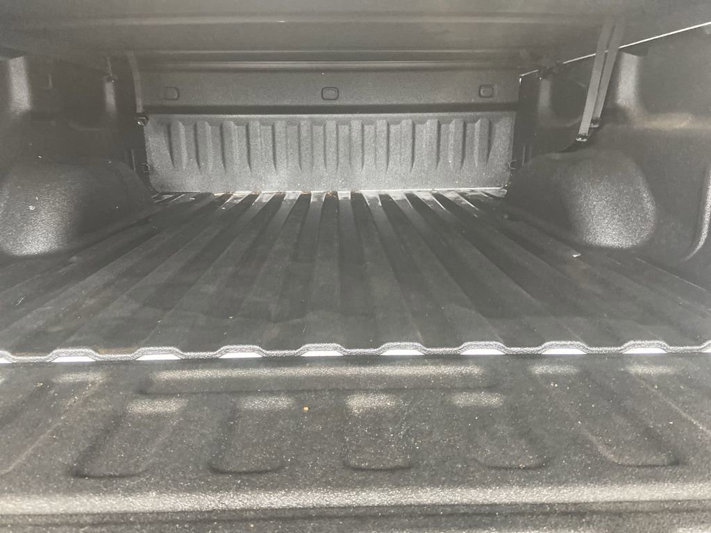 Used 2018 Chevrolet Silverado 1500 LT w/ All Star Edition image 25