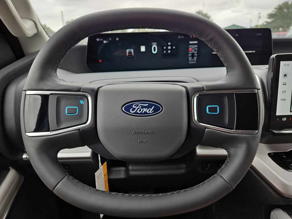 New 2026 Ford Expedition Active RWD image 27