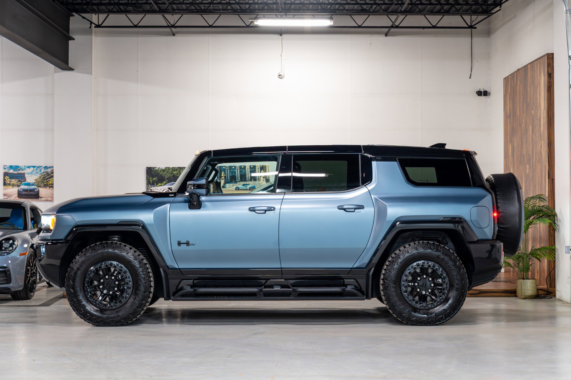 Used 2024 GMC Hummer EV 3X w/ Omega Edition image 41