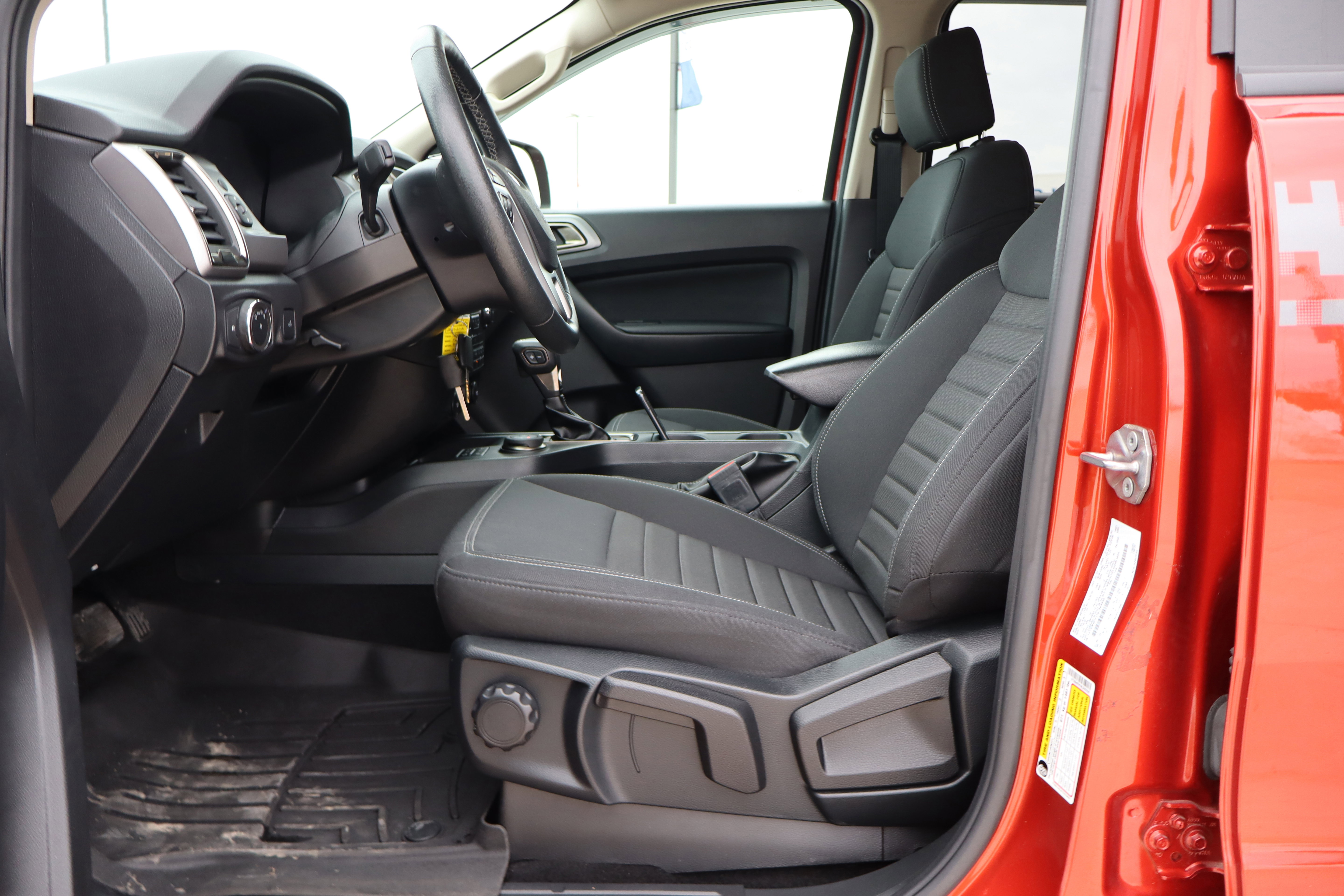 Used 2022 Ford Ranger XLT w/ Equipment Group 301A Mid image 10