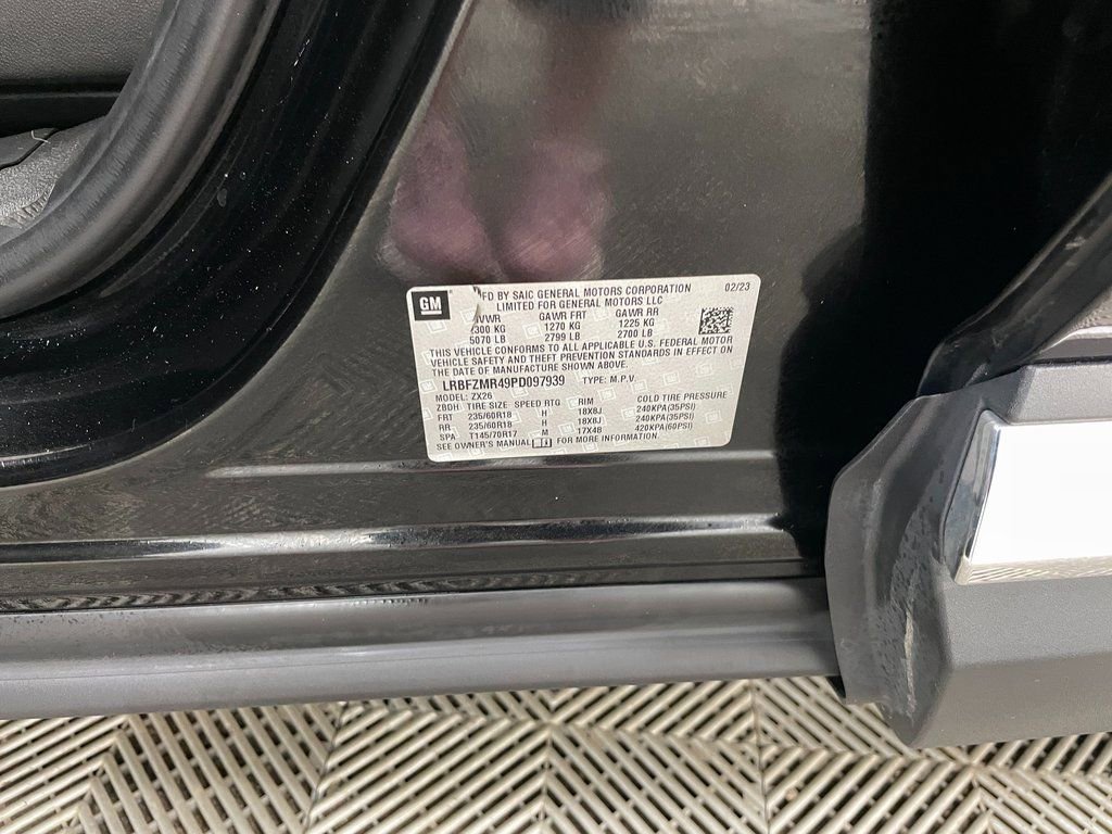 Used 2023 Buick Envision Preferred image 33