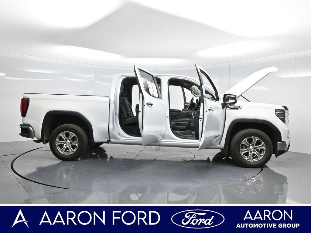 Used 2024 GMC Sierra 1500 SLT image 4