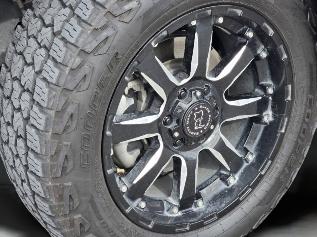 Used 2021 Ford F150 Platinum w/ Equipment Group 701A High AWD/4WD image 30