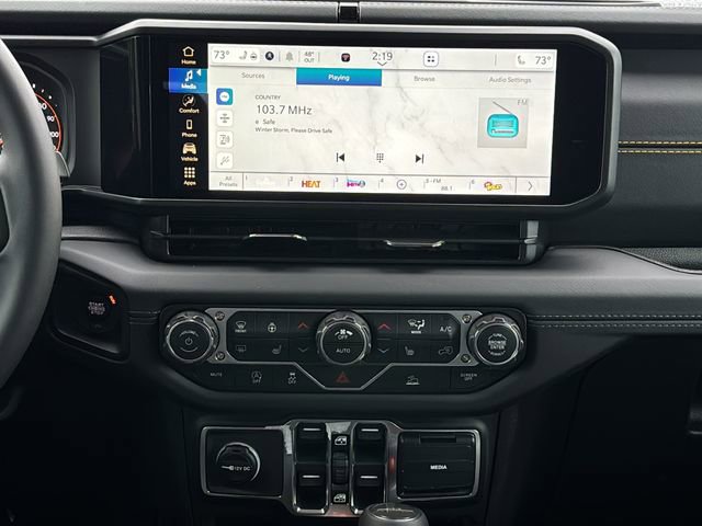 New 2026 Jeep Gladiator Sport S image 23