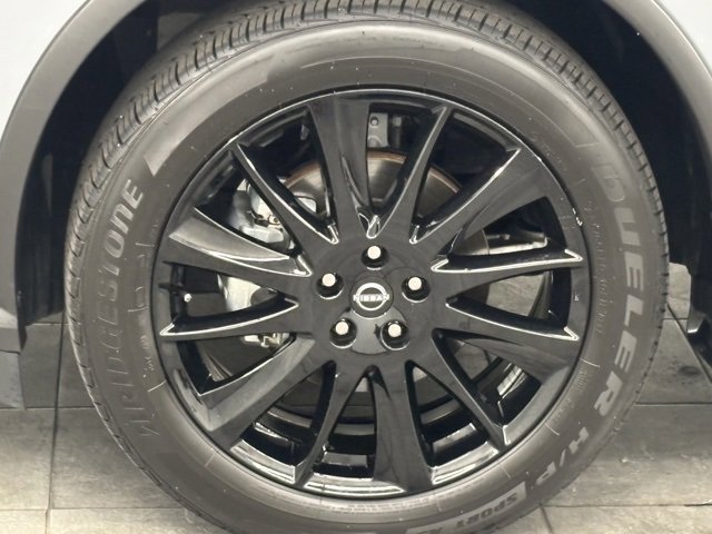 Used 2024 Nissan Murano SV w/ SV Midnight Edition Package image 6