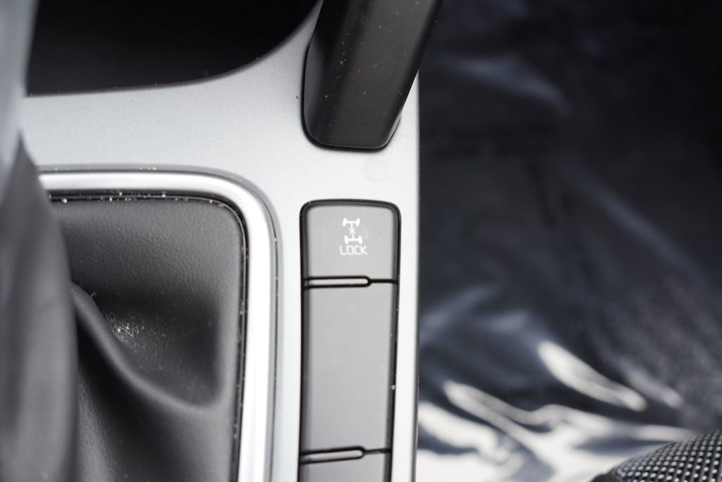 Used 2023 Kia Seltos LX image 25