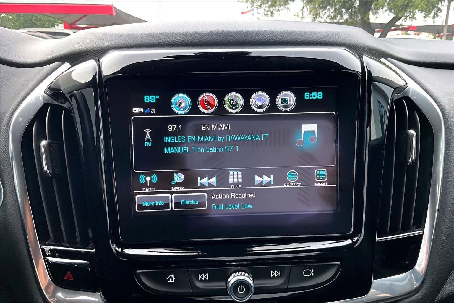 Used 2018 Chevrolet Traverse LT FWD image 31