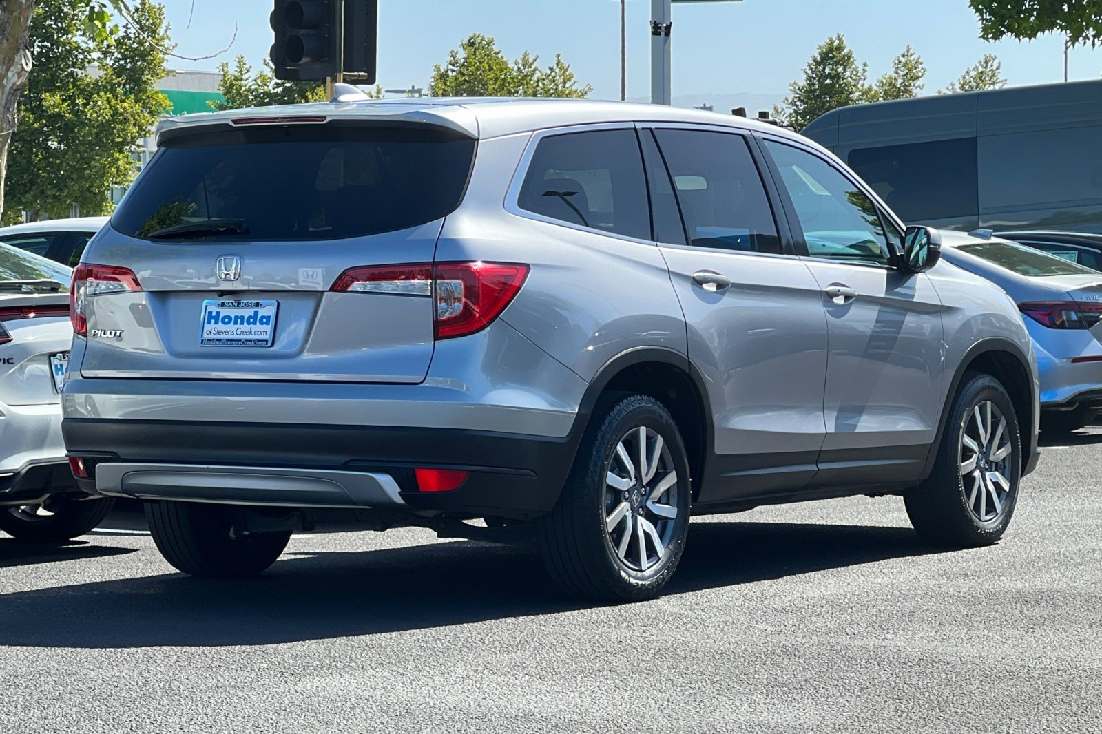 Used 2021 Honda Pilot EX image 8