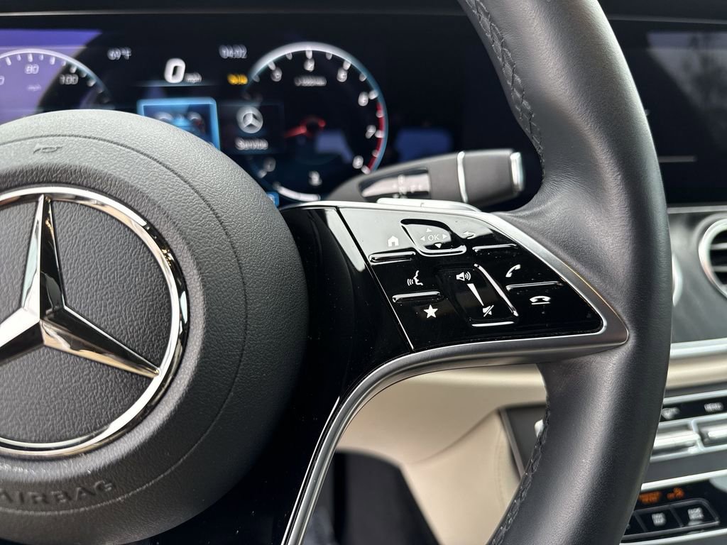 Used 2023 Mercedes-Benz E 350 4MATIC Sedan image 24