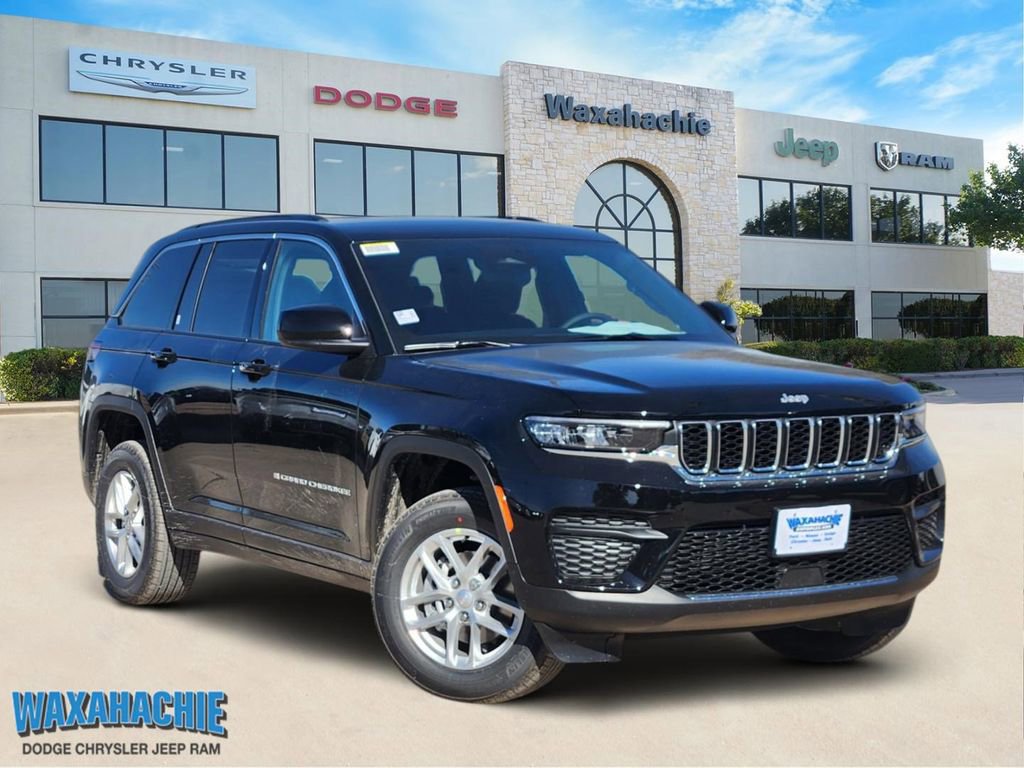 New 2026 Jeep Grand Cherokee Laredo