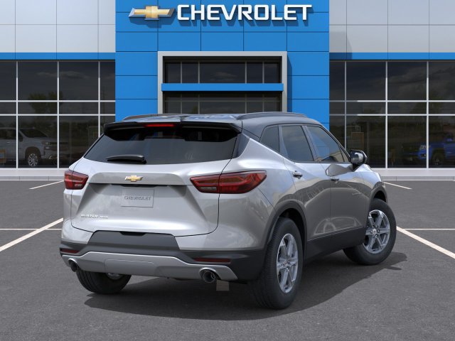 New 2026 Chevrolet Blazer LT w/ Convenience Package AWD/4WD image 4