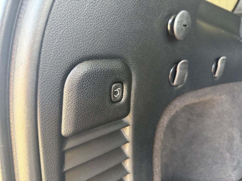 Used 2018 Jeep Grand Cherokee Laredo AWD/4WD image 35