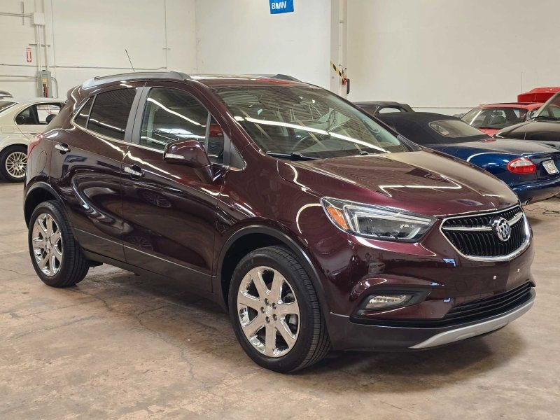 Used 2018 Buick Encore Essence w/ Experience Buick Package AWD/4WD image 1