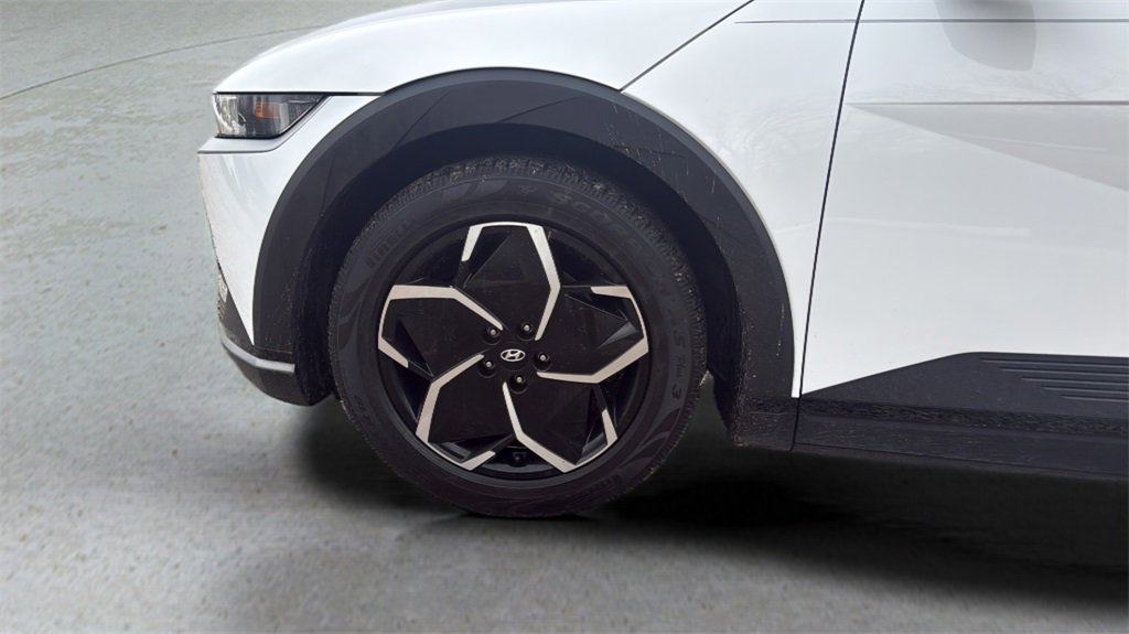 Used 2022 Hyundai Ioniq 5 SE w/ Cargo Package image 9