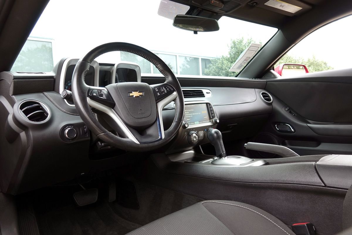 Used 2013 Chevrolet Camaro LT w/ RS Package image 6