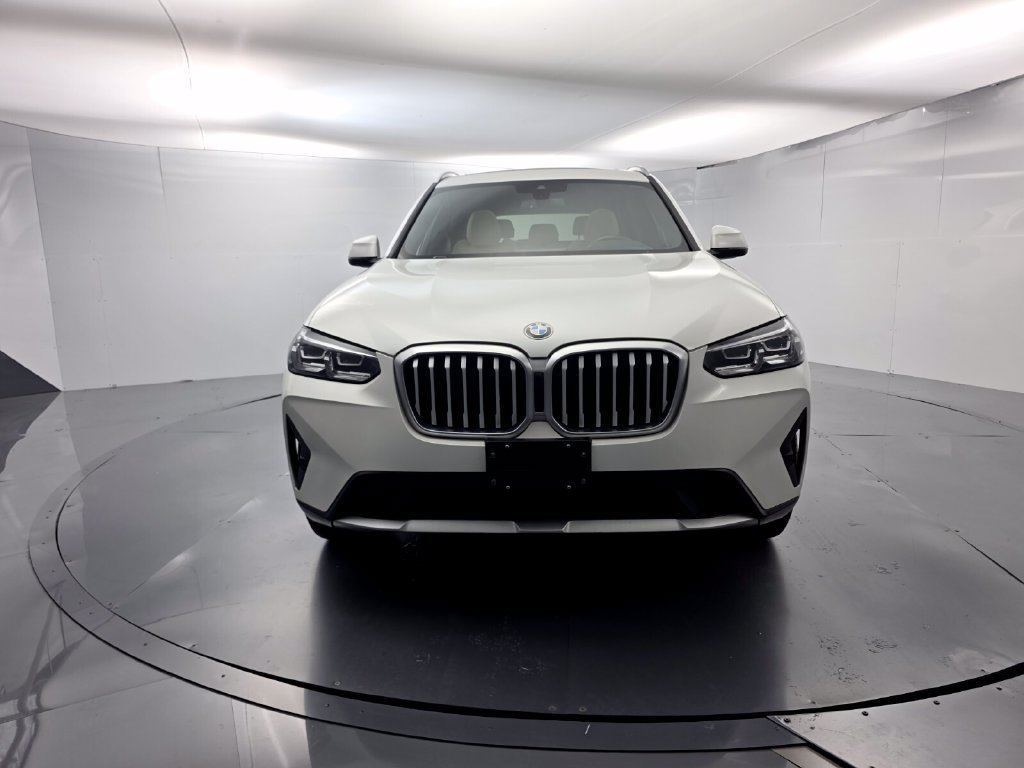 Used 2022 BMW X3 sDrive30i RWD image 2