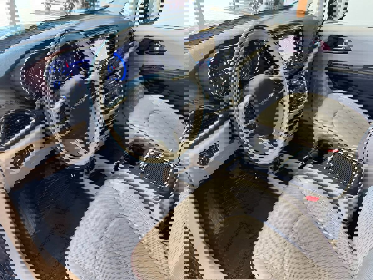 Used 2019 Chrysler Pacifica Limited image 12