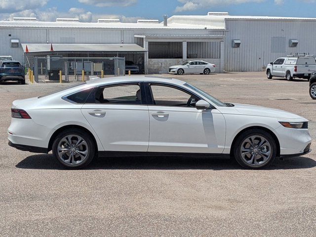 Used 2024 Honda Accord EX-L image 4